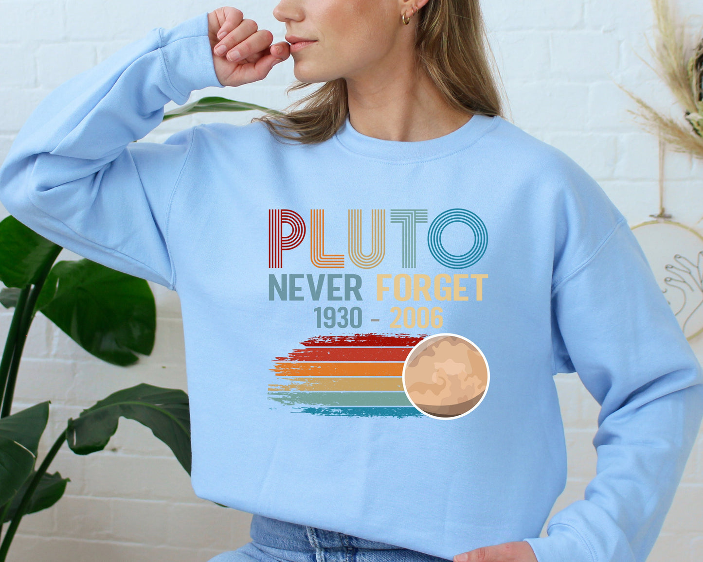 Pluto Never Forget 1936-2006 Planet Sweatshirt, Astronomy Lover Sweatshirt, Trendy Science Hoodie, Aesthetic Universe Shirts, Space T-Shirt
