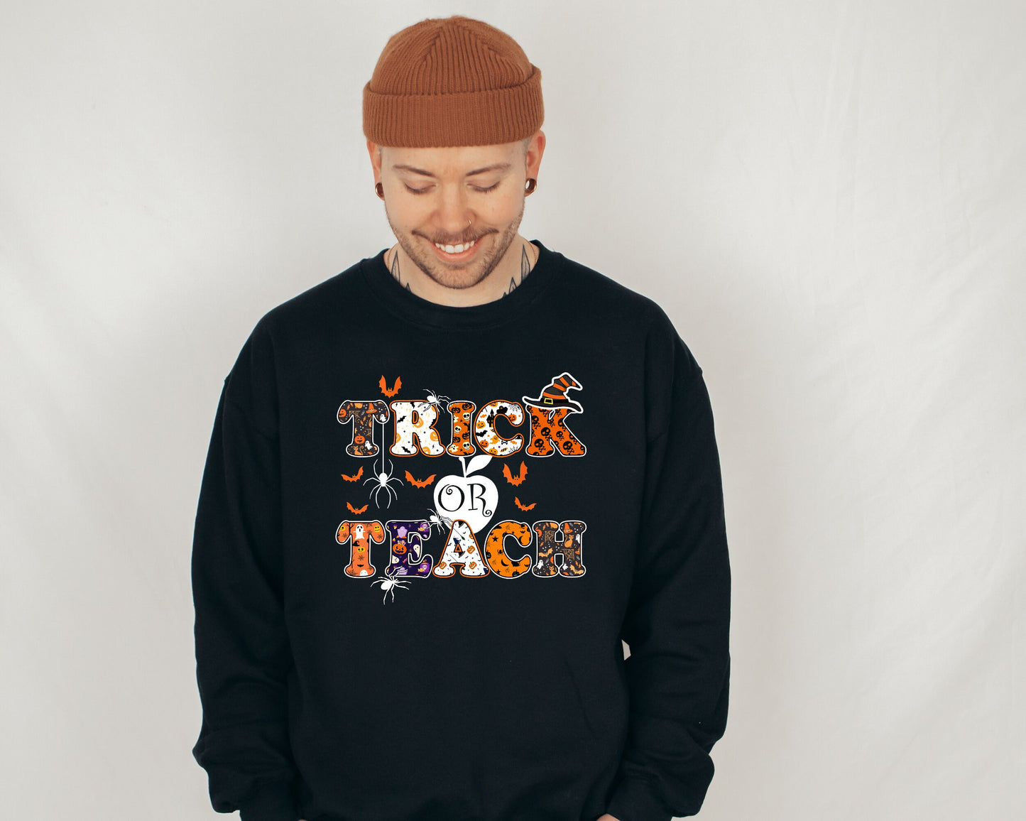 Trick Or Teach Sweatshirt, Halloween Teacher Hoodie, Funny Halloween Sweater, Halloween Teacher Sweatshirt, Kindergarten Teacher Shirt Gift
