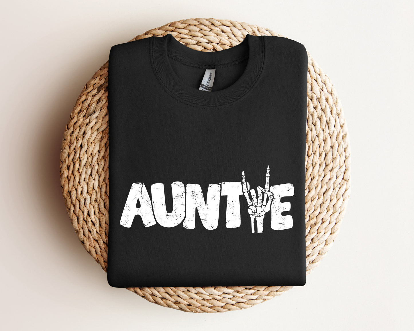 Auntie Sweatshirt, Auntie Skeleton Hand Hoodie, Cool Aunt Gift, Gift for New Aunt, Aunt Announcement Hoodie, Cool Auntie Sweatshirt