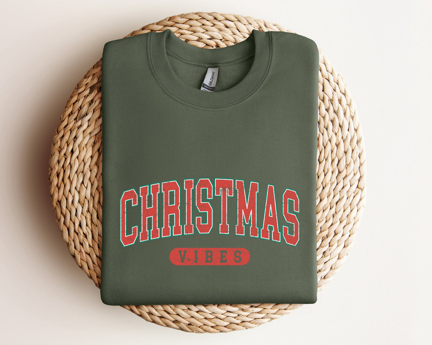 Retro Christmas Vibes Sweatshirt, Womens Christmas Sweatshirt, Holiday Sweater, Cute Christmas Sweatshirt, Christmas Gift, Winter Crewneck