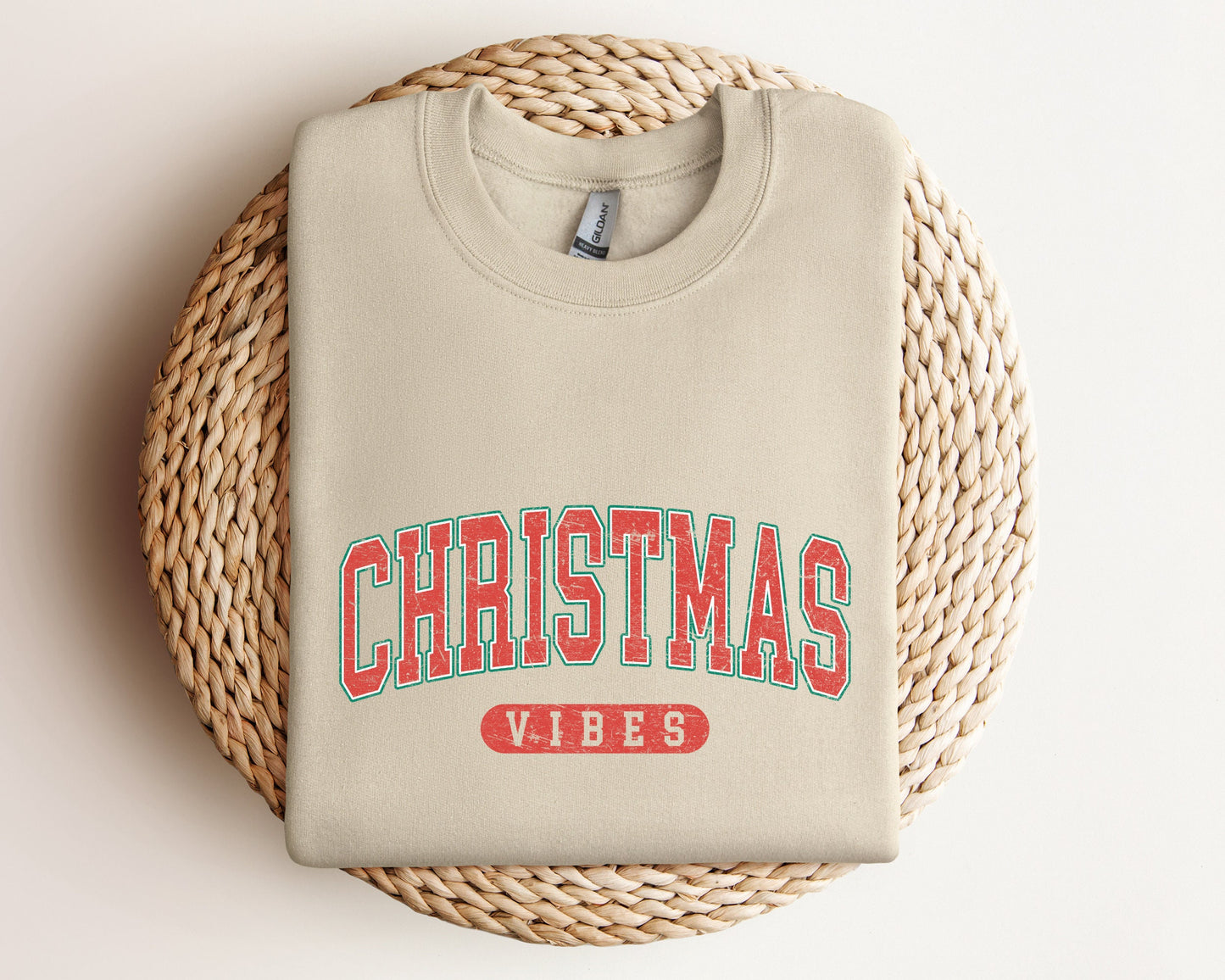 Retro Christmas Vibes Sweatshirt, Womens Christmas Sweatshirt, Holiday Sweater, Cute Christmas Sweatshirt, Christmas Gift, Winter Crewneck