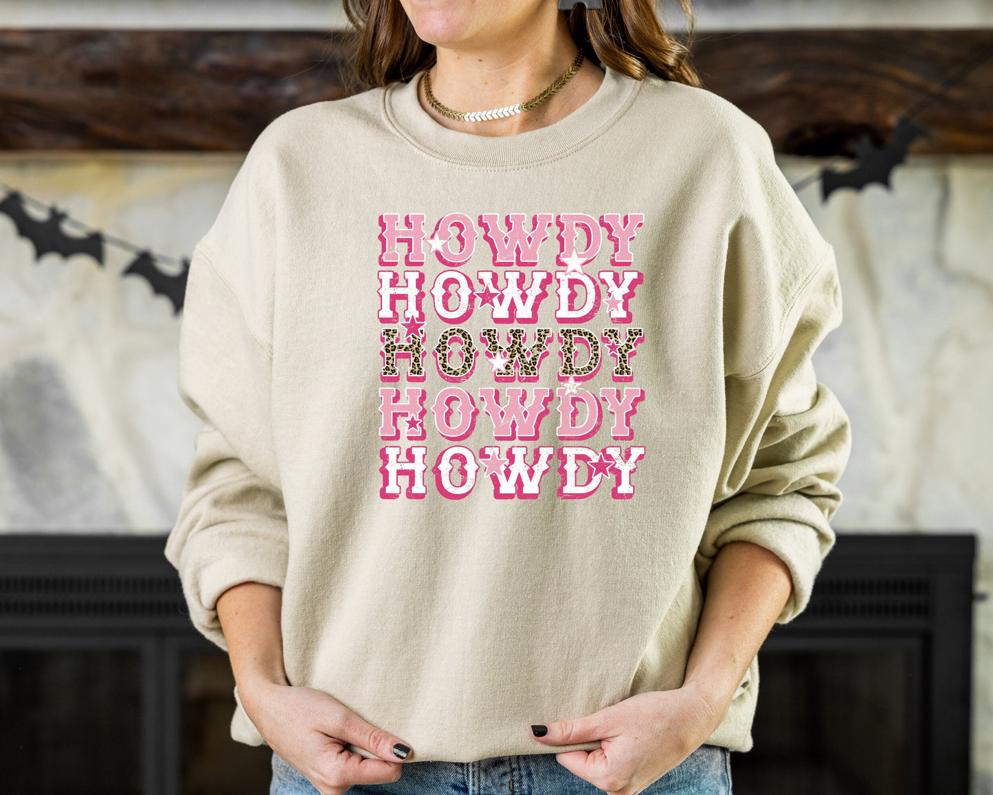 Howdy Sweatshirt, Yeehaw Sweatshirt, Howdy Rodeo Bachelorette Western Graphic Hoodie, Cowgirl Bachelorette Howdy Shirt, Nashville Girls Trip