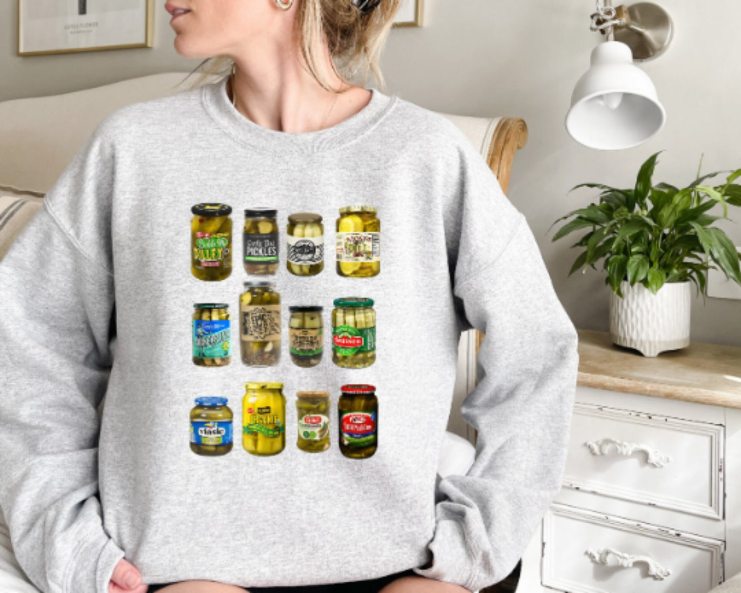 Vintage Canned Pickles Sweatshirt, Canning Season Sweatshirt, Pickle Lovers Sweater, Homemade Pickles Sweater,Pickle Jar Crewneck Hoodie