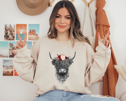 Highland Cow Sweatshirt, Country Hoodie, Western Sweatshirt, Highland Cow Hoodie, Highland Cow Sweatshirt, Western Clothes, Farm Sweater