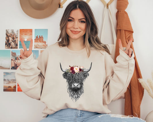 Highland Cow Sweatshirt, Country Hoodie, Western Sweatshirt, Highland Cow Hoodie, Highland Cow Sweatshirt, Western Clothes, Farm Sweater