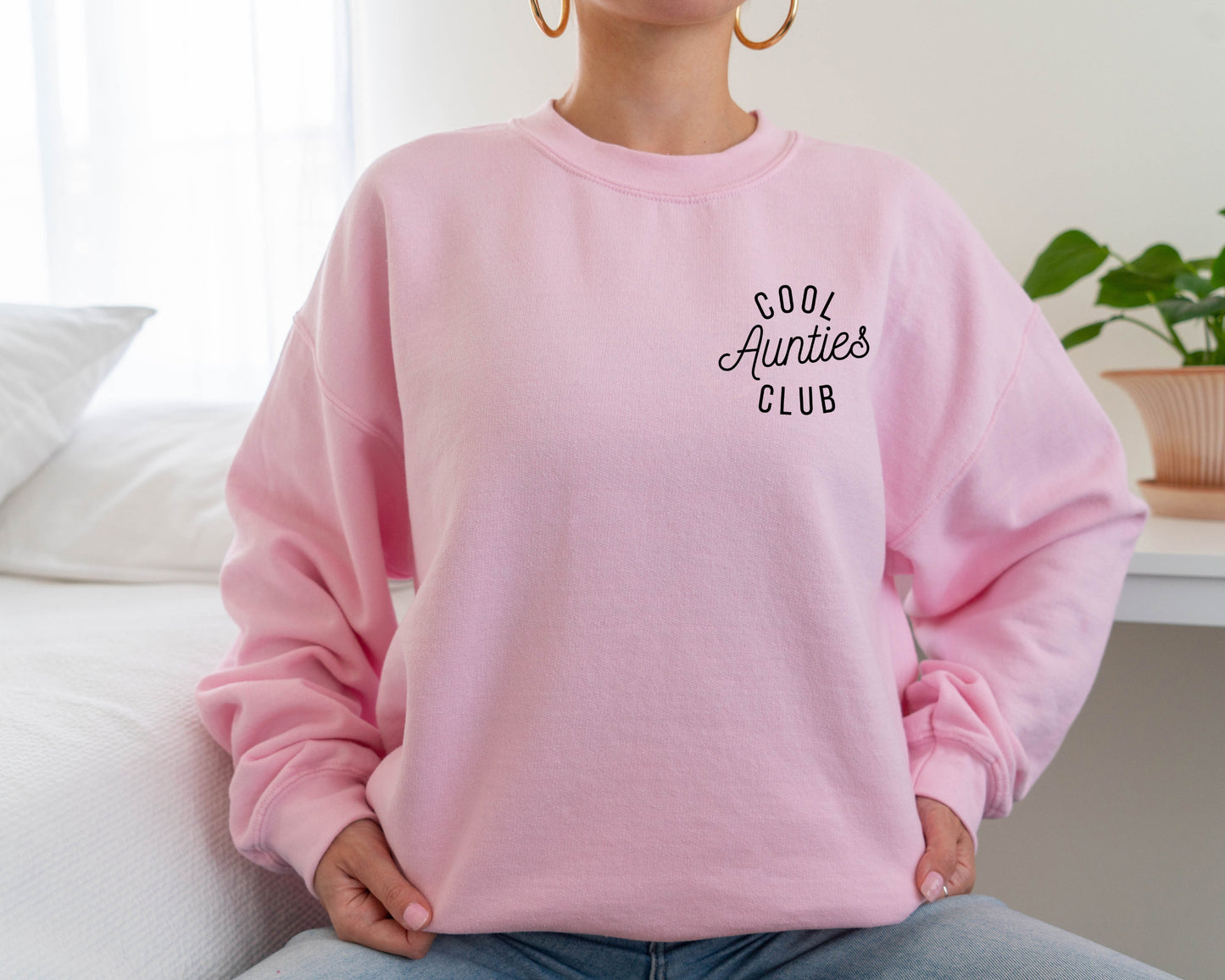 Cool Aunts Club Sweatshirt, Cool Aunts Hoodie, Favorite Aunt Sweater, Cool Aunt Gift from Niece, New Aunt Sweater, Funny Cool Aunt Crewneck